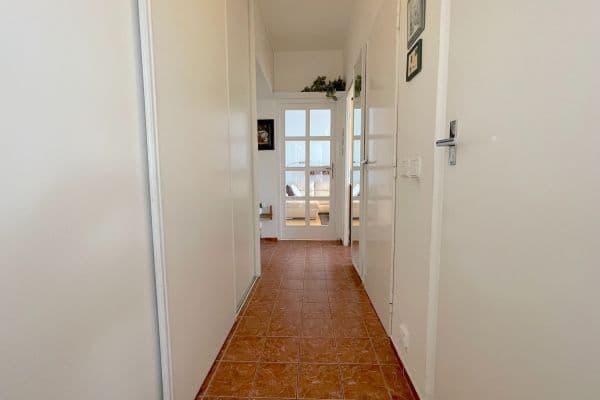 Prenájom bytu 2-izbový 54 m², Souběžná, Brno Prenájom bytu 2-izbový 54 m², Souběžná, Brno