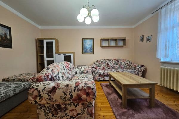 Predaj bytu 1-izbový 43 m², U Vlastního krbu, Teplice Predaj bytu 1-izbový 43 m², U Vlastního krbu, Teplice