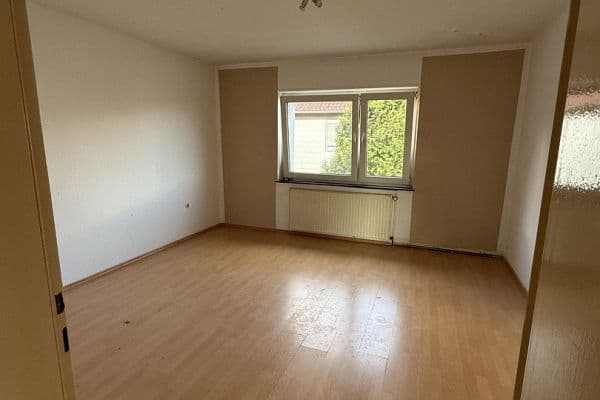 Prenájom bytu 3-izbový 75 m², Eisackerstr. 9, Katzweiler Prenájom bytu 3-izbový 75 m², Eisackerstr. 9, Katzweiler