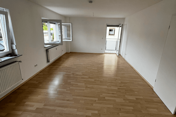 Prenájom bytu 2-izbový 60 m², Mühlhausener Straße 49, Östringen Prenájom bytu 2-izbový 60 m², Mühlhausener Straße 49, Östringen
