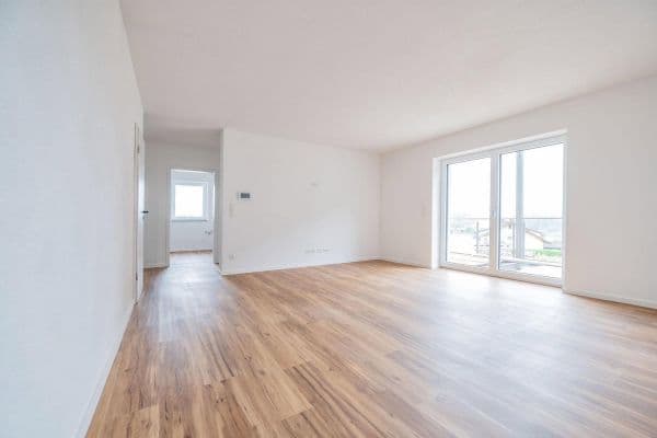 Prenájom bytu 4-izbový 72 m², Hutthurm Prenájom bytu 4-izbový 72 m², Hutthurm