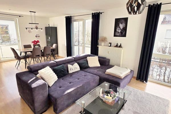 Prenájom bytu 3-izbový 88 m², Landsham bei Kirchheim, Bavorsko Prenájom bytu 3-izbový 88 m², Landsham bei Kirchheim, Bavorsko