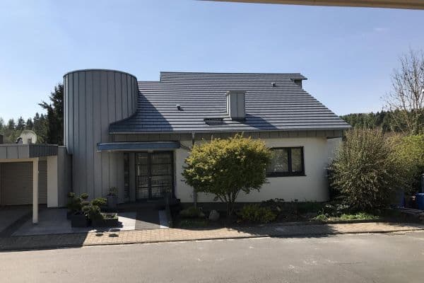 Predaj domu 350 m², pozemok 766 m², Kickelsberg 17, Bad Camberg-Schwickershausen Predaj domu 350 m², pozemok 766 m², Kickelsberg 17, Bad Camberg-Schwickershausen