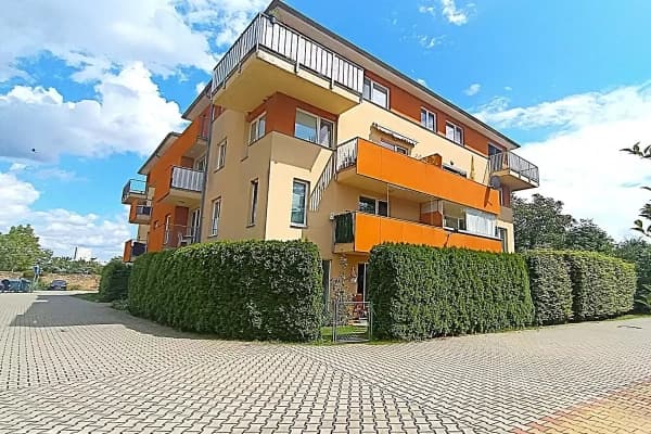 Prenájom bytu 3-izbový 74 m², Winklerova, Praha Prenájom bytu 3-izbový 74 m², Winklerova, Praha