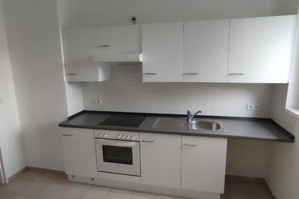 Prenájom bytu 2-izbový 71 m², Elisabethstraße 12b-c, Berlin, Berlín Prenájom bytu 2-izbový 71 m², Elisabethstraße 12b-c, Berlin, Berlín
