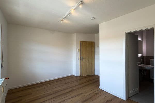 Prenájom bytu 1-izbový 21 m², Friedenstraße 84, Kaiserslautern, Porýnie-Falcko Prenájom bytu 1-izbový 21 m², Friedenstraße 84, Kaiserslautern, Porýnie-Falcko