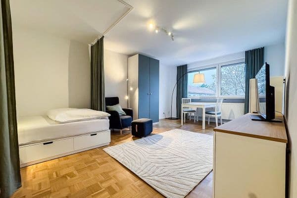 Prenájom bytu 34 m², Steinforststr. 38, Erlangen, Bavorsko Prenájom bytu 34 m², Steinforststr. 38, Erlangen, Bavorsko