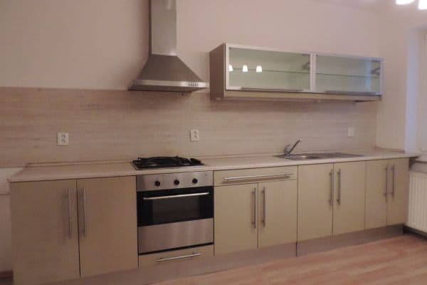 Predaj bytu 2-izbový 77 m², Bieblova, Ostrava Predaj bytu 2-izbový 77 m², Bieblova, Ostrava