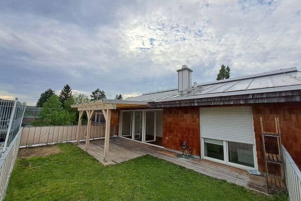 Prenájom bytu 3-izbový 60 m², München, Bavorsko Prenájom bytu 3-izbový 60 m², München, Bavorsko