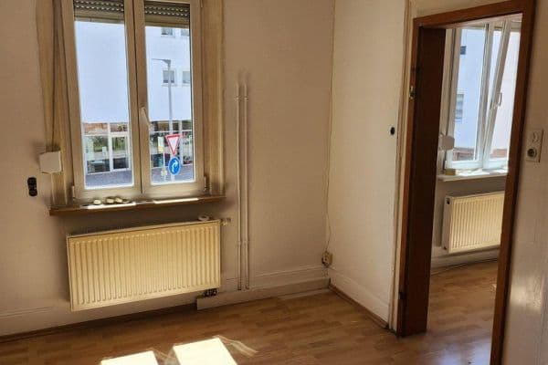 Prenájom bytu 4-izbový 92 m², Tösstrasse 2, Schramberg Prenájom bytu 4-izbový 92 m², Tösstrasse 2, Schramberg