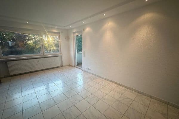 Prenájom bytu 3-izbový 77 m², Nürtingen Prenájom bytu 3-izbový 77 m², Nürtingen