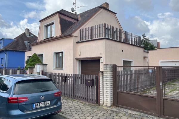 Prenájom domu 180 m², pozemok 800 m², Kazaňská, Praha Prenájom domu 180 m², pozemok 800 m², Kazaňská, Praha