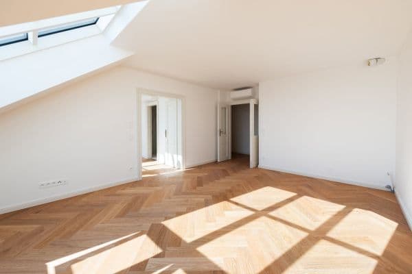 Predaj bytu 2-izbový 59 m², Polská, Praha Predaj bytu 2-izbový 59 m², Polská, Praha