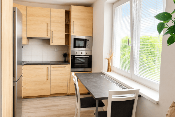 Prenájom bytu 2-izbový 45 m², Rozprýmova, Újezd u Brna Prenájom bytu 2-izbový 45 m², Rozprýmova, Újezd u Brna