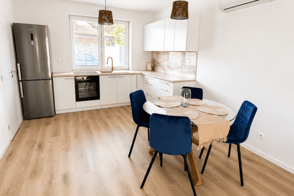 Prenájom bytu 2-izbový 53 m², Slivková, Rovinka Prenájom bytu 2-izbový 53 m², Slivková, Rovinka