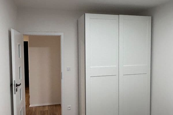 Prenájom bytu 3-izbový 73 m², Markušova, Praha Prenájom bytu 3-izbový 73 m², Markušova, Praha