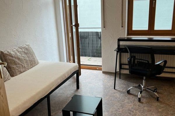 Prenájom bytu 1-izbový 28 m², Hüttendorfer Straße 4, Erlangen Prenájom bytu 1-izbový 28 m², Hüttendorfer Straße 4, Erlangen