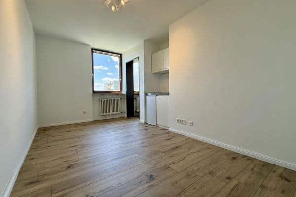 Prenájom bytu 1-izbový 19 m², Rennesstraße 41, Erlangen Prenájom bytu 1-izbový 19 m², Rennesstraße 41, Erlangen