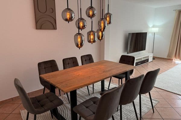 Predaj domu 155 m², pozemok 200 m², hauptstr 114a, Oestrich Winkel Predaj domu 155 m², pozemok 200 m², hauptstr 114a, Oestrich Winkel
