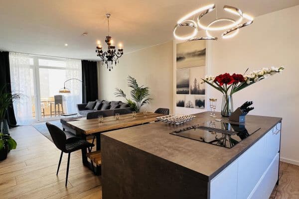 Predaj bytu 3-izbový 82 m², Berlin, Berlín Predaj bytu 3-izbový 82 m², Berlin, Berlín