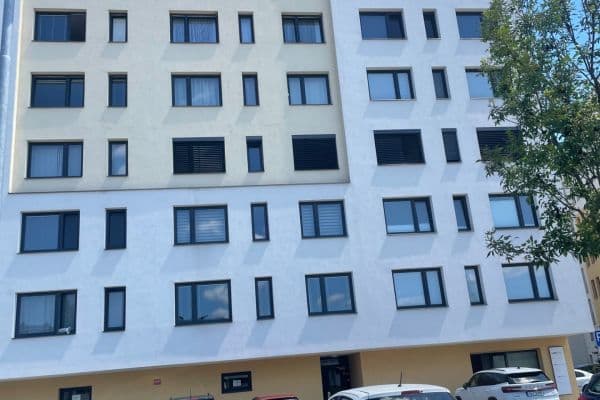 Prenájom bytu 1-izbový 45 m², České Vrbné, České Budějovice Prenájom bytu 1-izbový 45 m², České Vrbné, České Budějovice