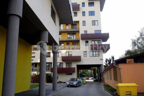 Predaj bytu 3-izbový 72 m², Na Slatince, Praha Predaj bytu 3-izbový 72 m², Na Slatince, Praha