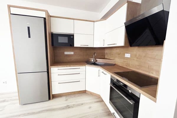 Prenájom bytu 2-izbový 51 m², Vrchlického, Poděbrady, Středočeský kraj Prenájom bytu 2-izbový 51 m², Vrchlického, Poděbrady, Středočeský kraj