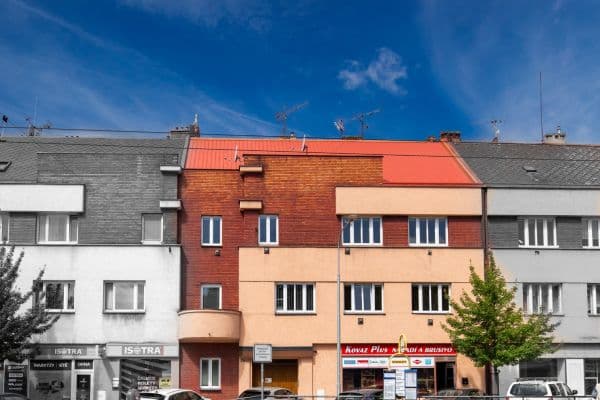 Predaj bytu 2-izbový 54 m², Zborovské náměstí, Pardubice, Pardubický kraj Predaj bytu 2-izbový 54 m², Zborovské náměstí, Pardubice, Pardubický kraj