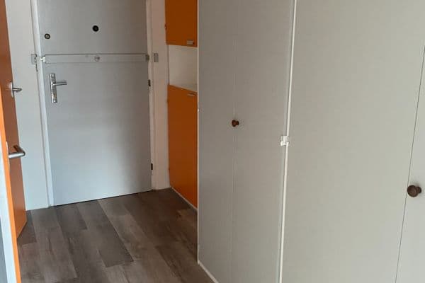 Prenájom bytu 2-izbový 43 m², Famfulíkova, Praha Prenájom bytu 2-izbový 43 m², Famfulíkova, Praha