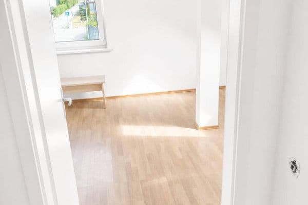 Prenájom bytu 3-izbový 55 m², Langquaid Prenájom bytu 3-izbový 55 m², Langquaid
