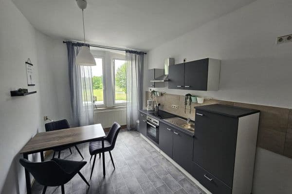 Prenájom bytu 4-izbový 107 m², Ascher Str. 15, Hof, Bavorsko Prenájom bytu 4-izbový 107 m², Ascher Str. 15, Hof, Bavorsko