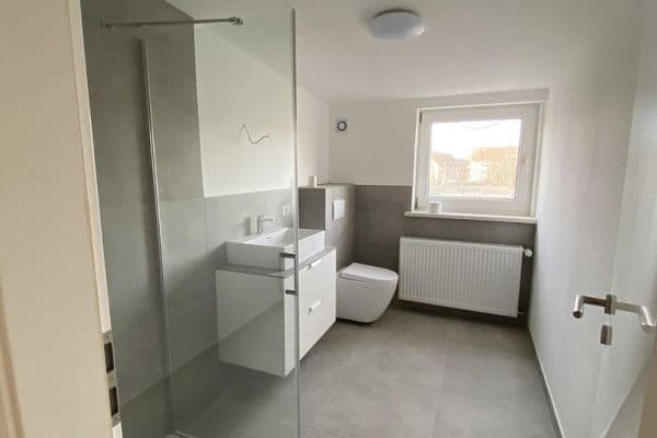 Prenájom bytu 4-izbový 104 m², Leunisstraße 2, Hildesheim, Dolné Sasko Prenájom bytu 4-izbový 104 m², Leunisstraße 2, Hildesheim, Dolné Sasko