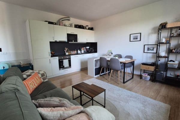 Prenájom bytu 2-izbový 49 m², V Závětří, Praha Prenájom bytu 2-izbový 49 m², V Závětří, Praha