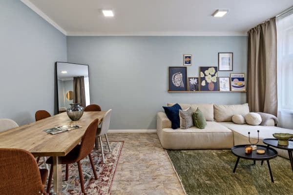 Prenájom bytu 75 m², Navrátilova, Praha Prenájom bytu 75 m², Navrátilova, Praha