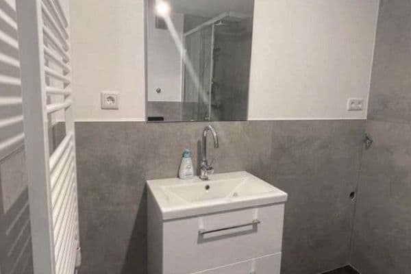 Prenájom bytu 2-izbový 60 m², Aachen Prenájom bytu 2-izbový 60 m², Aachen