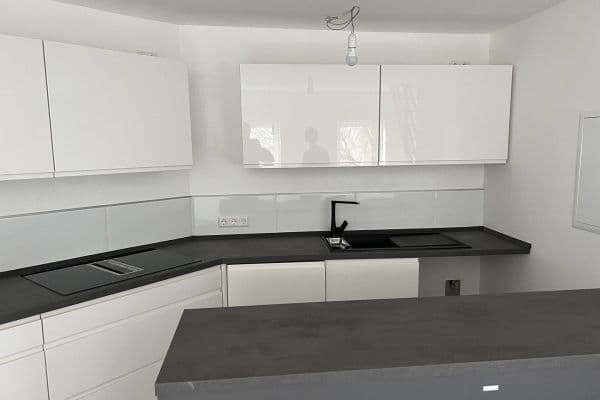 Prenájom bytu 2-izbový 72 m², Sonnenhalde 16, Buchen Götzingen Prenájom bytu 2-izbový 72 m², Sonnenhalde 16, Buchen Götzingen
