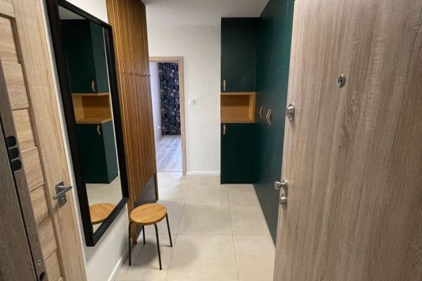 Prenájom bytu 2-izbový 52 m², Pod Strání, Mikulov, Jihomoravský kraj Prenájom bytu 2-izbový 52 m², Pod Strání, Mikulov, Jihomoravský kraj