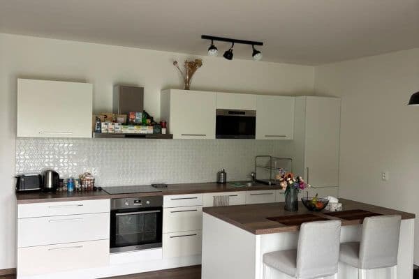 Prenájom bytu 2-izbový 75 m², Třída Jiřího Pelikána, Olomouc Prenájom bytu 2-izbový 75 m², Třída Jiřího Pelikána, Olomouc