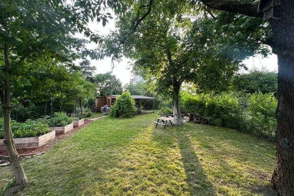 Predaj rekreačného objektu 25 m², pozemok 270 m², Pod Plynojemem, Praha Predaj rekreačného objektu 25 m², pozemok 270 m², Pod Plynojemem, Praha