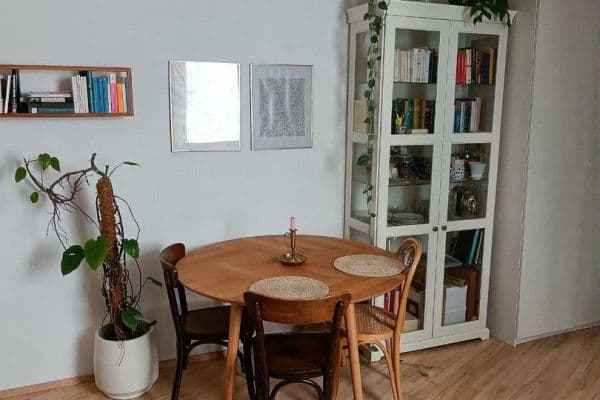 Prenájom bytu 1-izbový 26 m², München, Bavorsko Prenájom bytu 1-izbový 26 m², München, Bavorsko