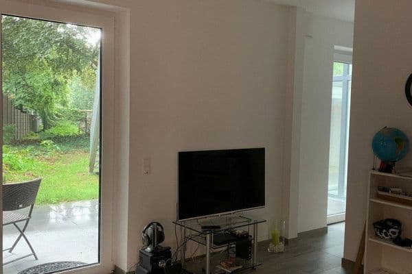 Prenájom bytu 2-izbový 62 m², Osterdeich 31, bremen, Brémy Prenájom bytu 2-izbový 62 m², Osterdeich 31, bremen, Brémy