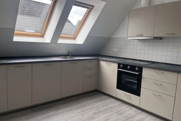 Prenájom bytu 3-izbový 86 m², Tornesch Prenájom bytu 3-izbový 86 m², Tornesch