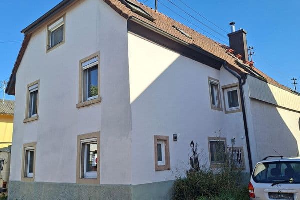 Predaj domu 198 m², pozemok 167 m², Herbolzheim Predaj domu 198 m², pozemok 167 m², Herbolzheim
