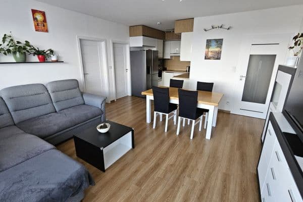 Predaj bytu 4-izbový 105 m², Americká, Liberec Predaj bytu 4-izbový 105 m², Americká, Liberec