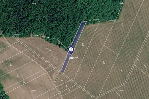 Predaj pozemku 1.200 m², Dobšice Predaj pozemku 1.200 m², Dobšice