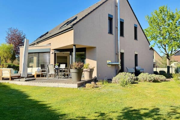 Predaj domu 211 m², pozemok 615 m², Fürstenwalde Predaj domu 211 m², pozemok 615 m², Fürstenwalde