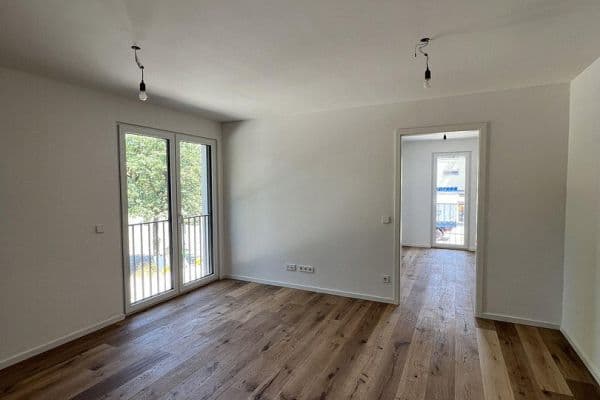 Prenájom bytu 2-izbový 41 m², München, Bavorsko Prenájom bytu 2-izbový 41 m², München, Bavorsko