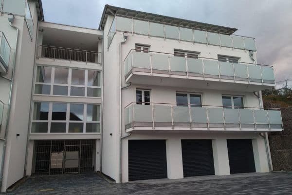 Prenájom bytu 4-izbový 113 m², Baden-Württemberg - Laufenburg (Baden) Prenájom bytu 4-izbový 113 m², Baden-Württemberg - Laufenburg (Baden)