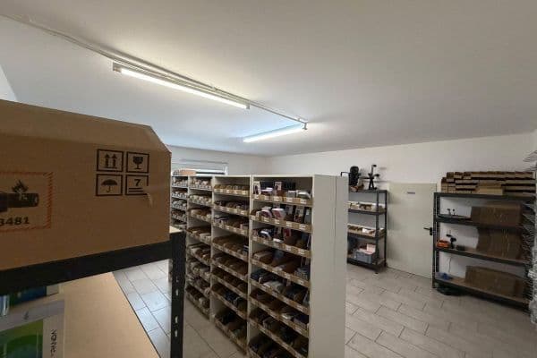 Prenájom nebytového priestoru 86 m², Stadecken-Elsheim Prenájom nebytového priestoru 86 m², Stadecken-Elsheim