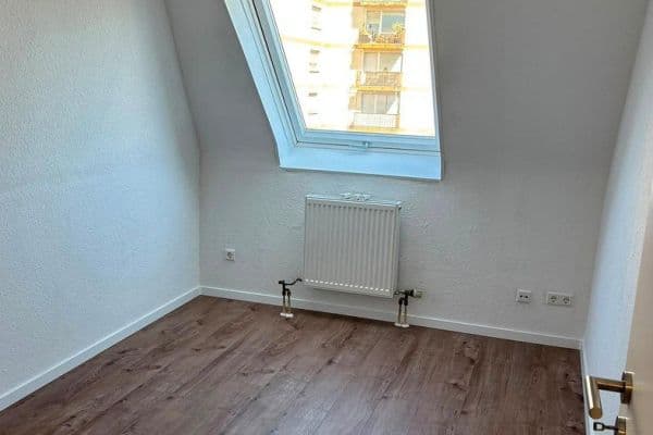 Prenájom bytu 1-izbový 18 m², Heinrich-Lanz-Straße 23-27, Mannheim Prenájom bytu 1-izbový 18 m², Heinrich-Lanz-Straße 23-27, Mannheim